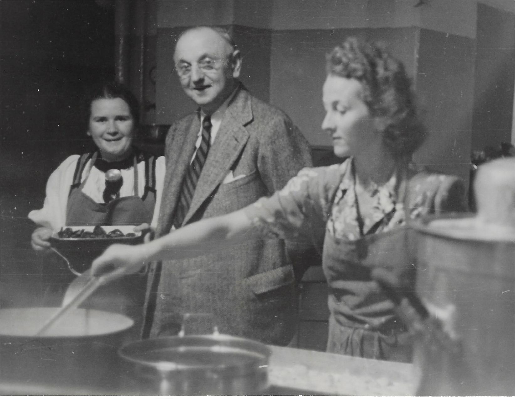 Trudi in the Caux kitchen with Frank Buchman 1946