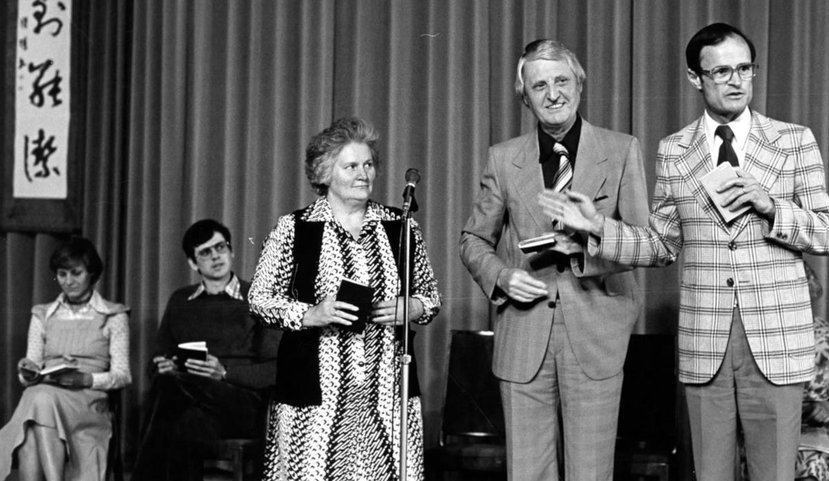 Ute Unterlöhner Udo Brehmer Heinz und Gisela Krieg with Philippe Lasserre 1977 in Caux