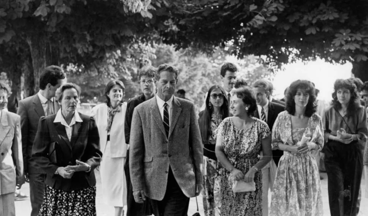 King Michael of Romania, Queen Anne and young Romanians in Caux 1990