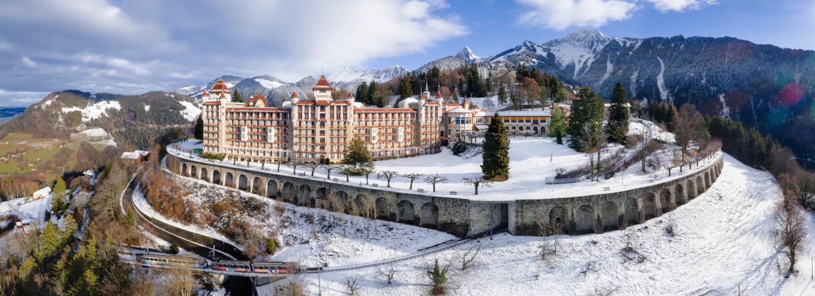 Caux Palace retaining wall winter