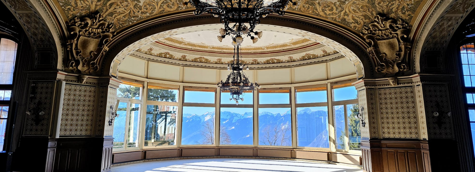 Caux Palace Main Hall (photo U Ott Chanu)