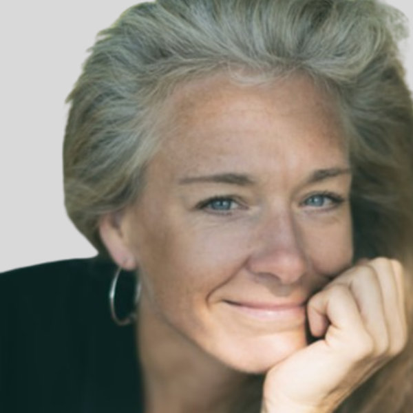 Audrey Cavélius.png
