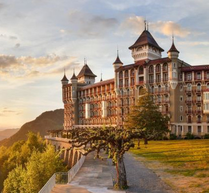 Caux Conference and Seminar Centre_Caux Palace_square.jpg