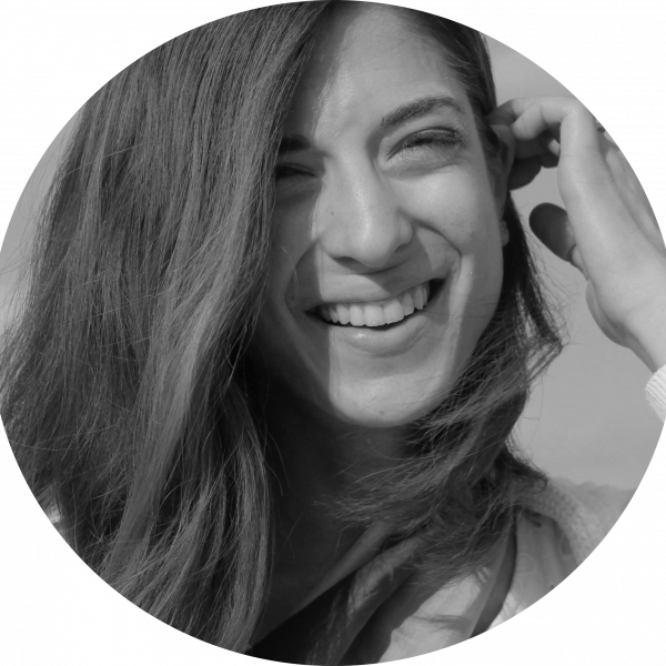 Yara Zgheib round black&white