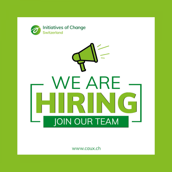 Offre d'emploi : Comptable et responsable de l'administration des RH (100%) We are hiring square with green