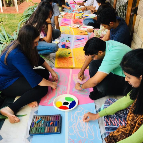square Arts and Peace encounters painting
