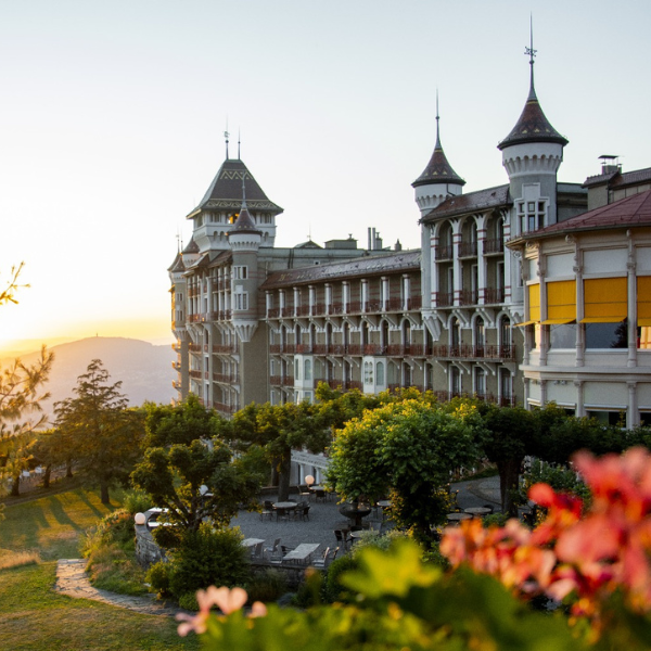 suare Caux Palace